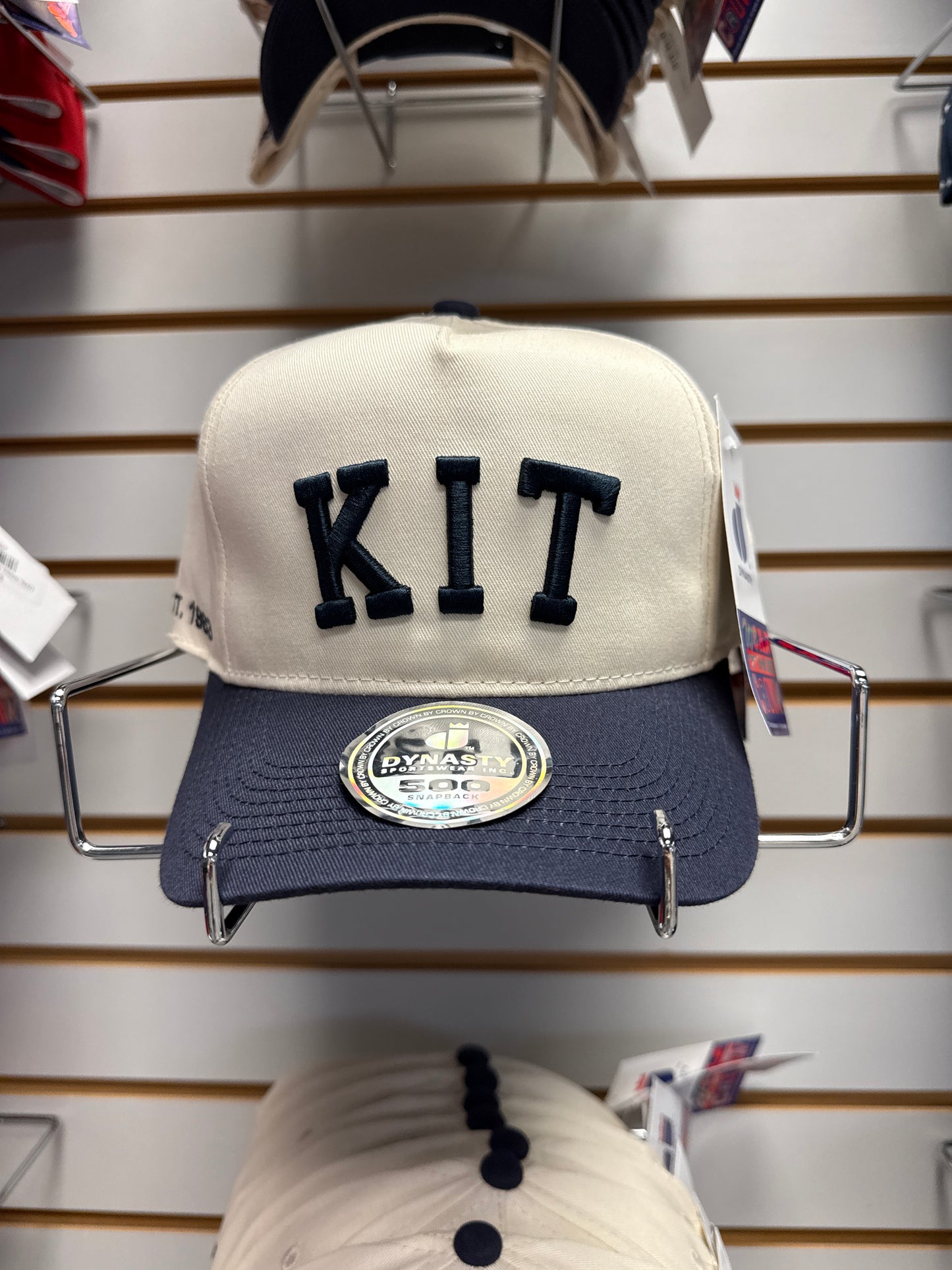 DYN. Natural/Navy KIT